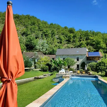Les Pieds dans l'eau, Gîte Le Blagour Lachapelle-Auzac Extérieur photo