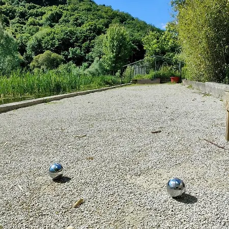 Les Pieds dans l'eau, Gîte Le Blagour Lachapelle-Auzac Extérieur photo